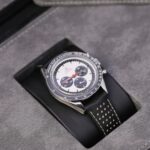 Omega 311.32.40.30.02.001 39.7mm Speedmaster Limited Edition Black Leather Strap - Image 5