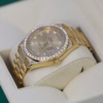 Rolex Day-Date 218348 Champagne Diamond Dial and Bezel 18kt Yellow Gold Watch - Image 3