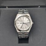 Vacheron Constantin 4520V/210A-B126 Overseas Silver Dial Steel - Image 2